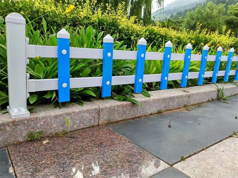草坪護欄
